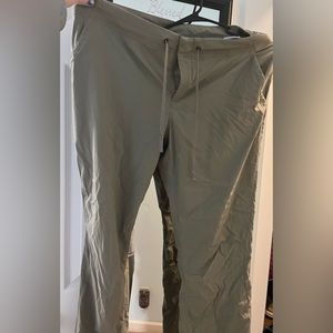 Tan womens Columbia dress pants size 16